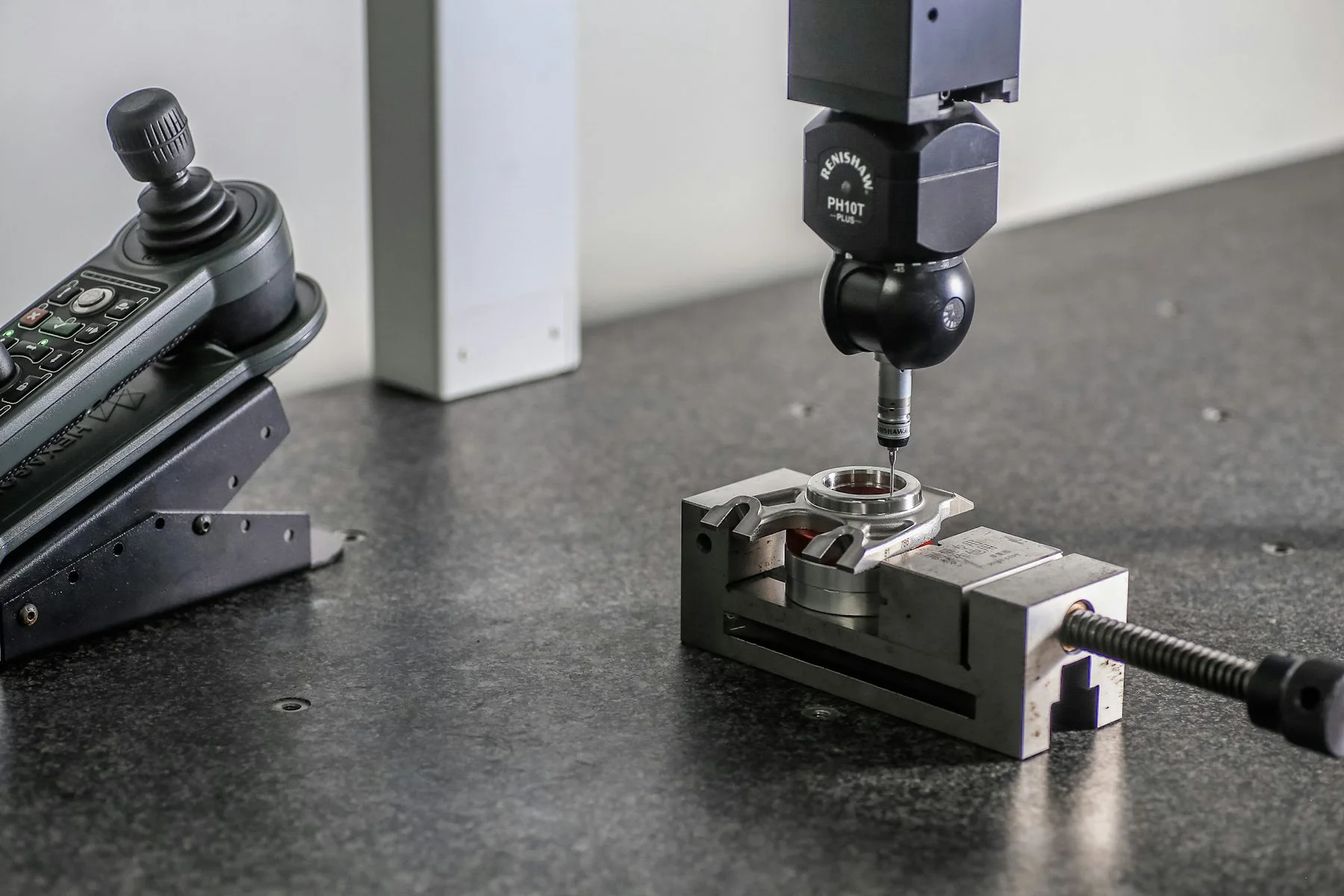 Coordinate measurement of a fixtured component.
